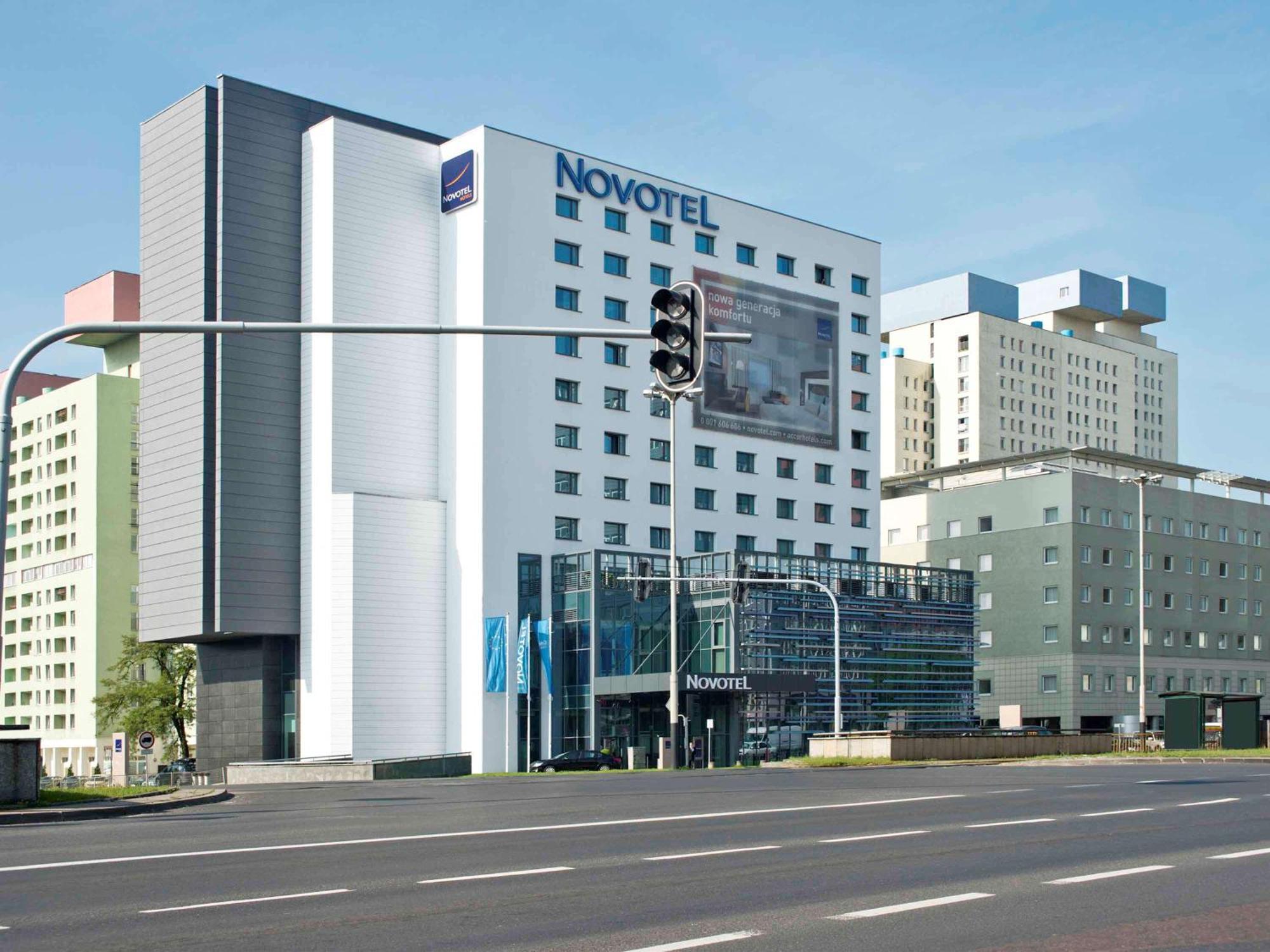 Novotel Centrum Hotel 4*
